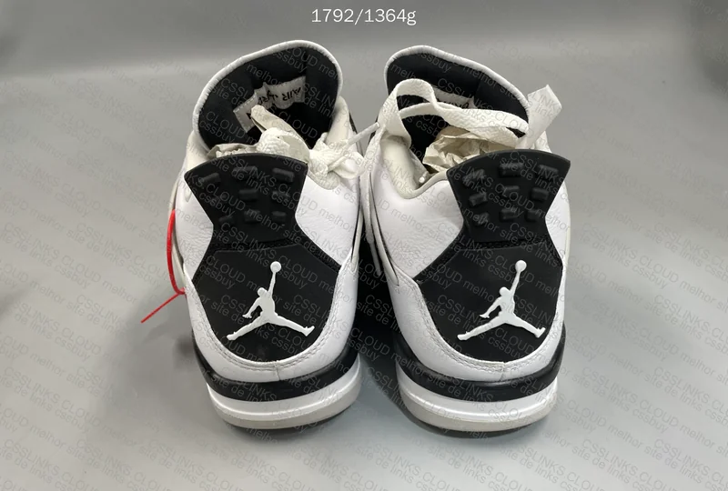 Jordan 4 Military Black 2