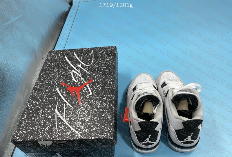 Jordan 4 Military Black