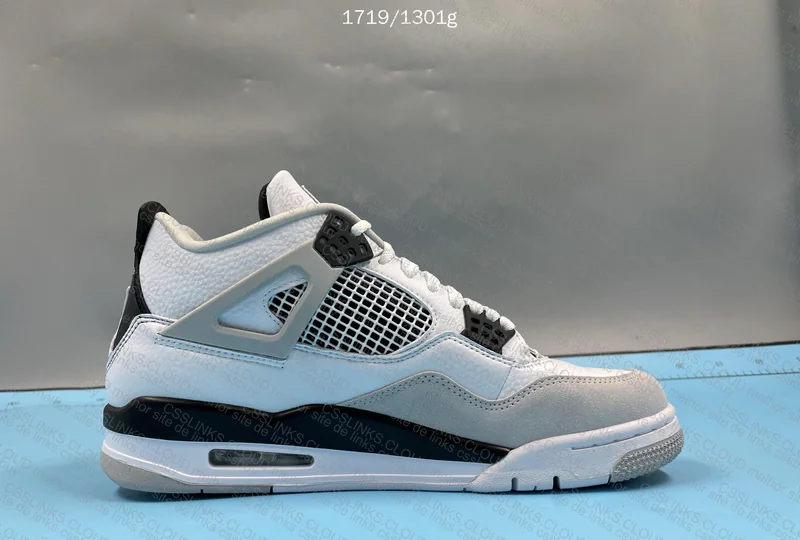 Jordan 4 Military Black 9