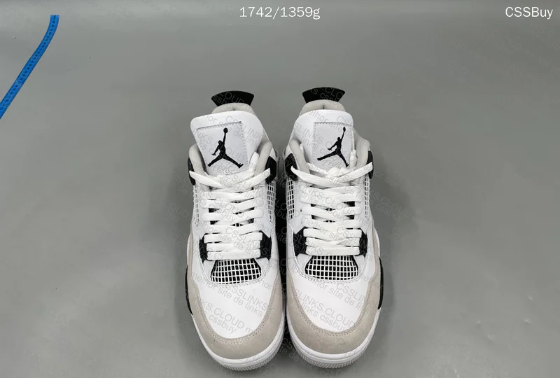 Jordan 4 Military Black - DT B Grade