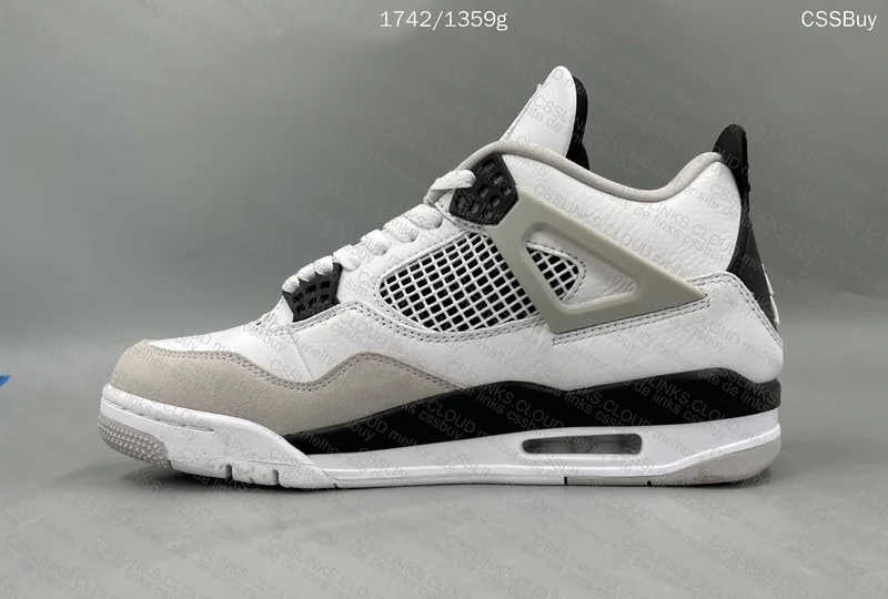Jordan 4 Military Black - DT B Grade 7