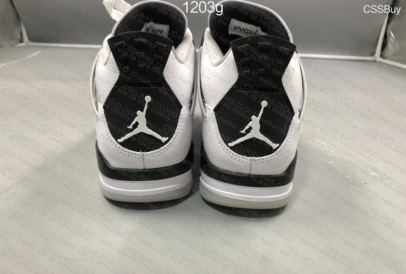 Jordan 4 Military Black - EM 2