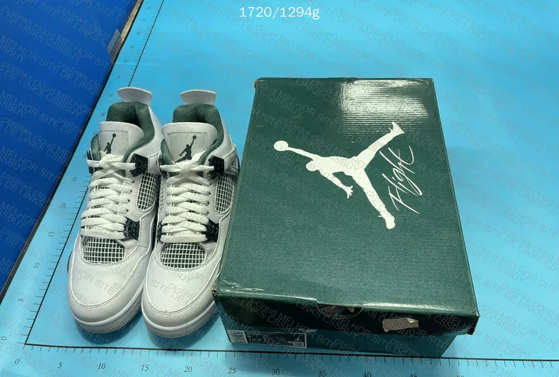 Jordan 4 Oxidized Green 8