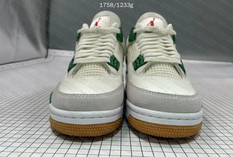 Jordan 4 Pine Green 4