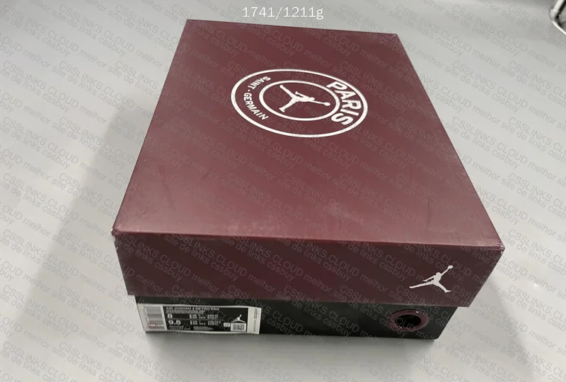 Jordan 4 PSG 7