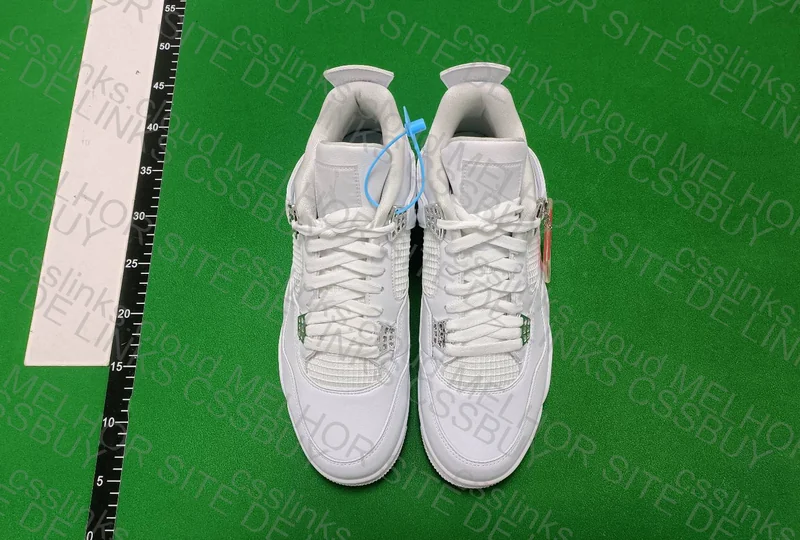 Jordan 4 'Pure Money' / 'Mettallic Silver' 4