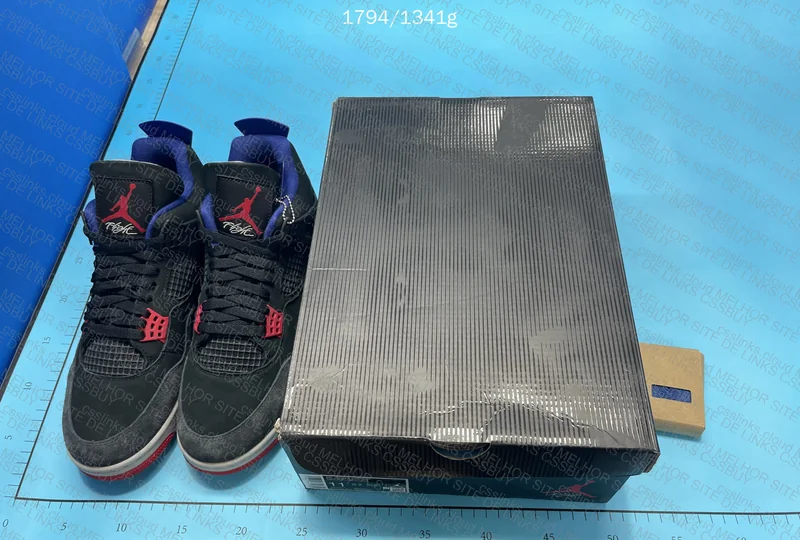 Jordan 4 Rare Air 7