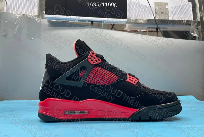 Jordan 4 red thunder 2