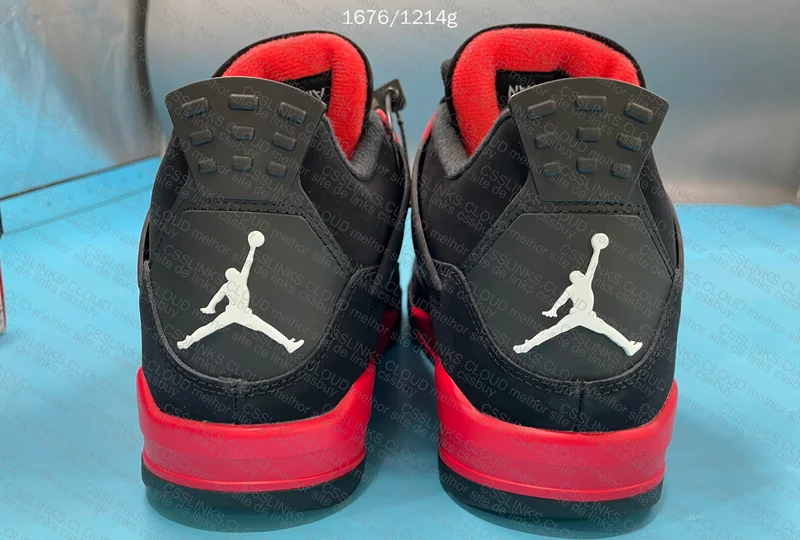 Jordan 4 red thunder 4