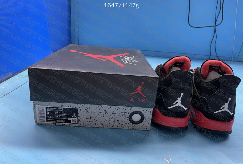 Jordan 4 red thunder