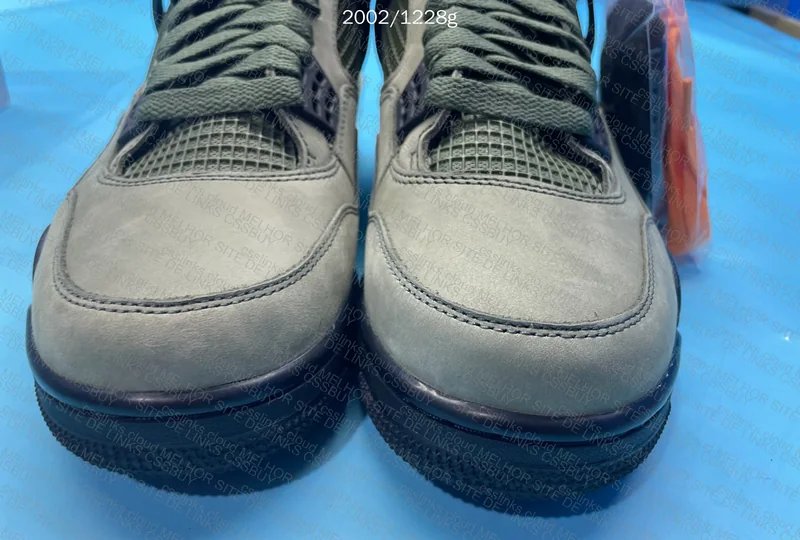 Jordan 4 Retro Green 7
