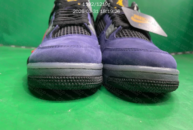 Jordan 4 Retro Lakers 9