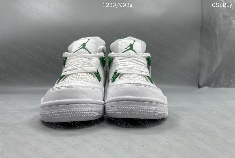 Jordan 4 Retro Metallic Green 2
