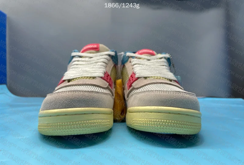 Jordan 4 Retro Union Guava Ice 5