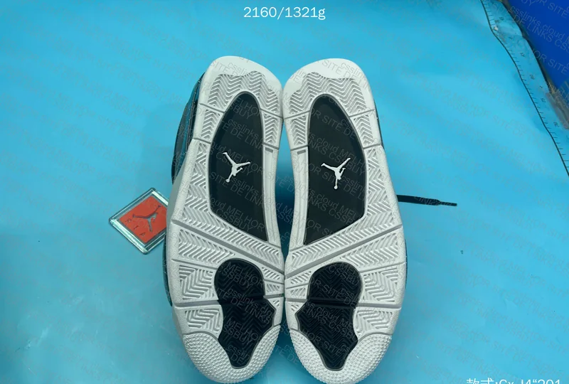Jordan 4 Retro Fear (2024) Apparently GX 6