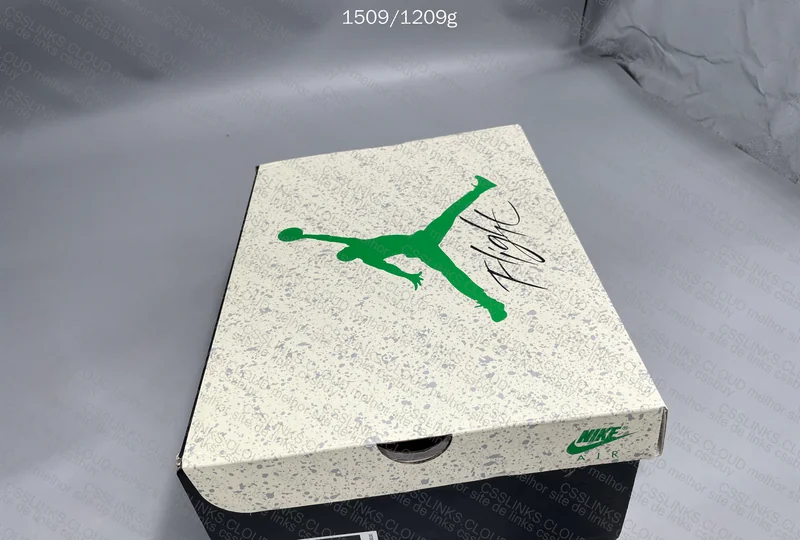Jordan 4 RM Oxidized Green FQ7940-300 8