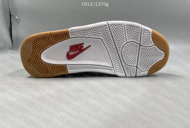 Jordan 4 SB 6