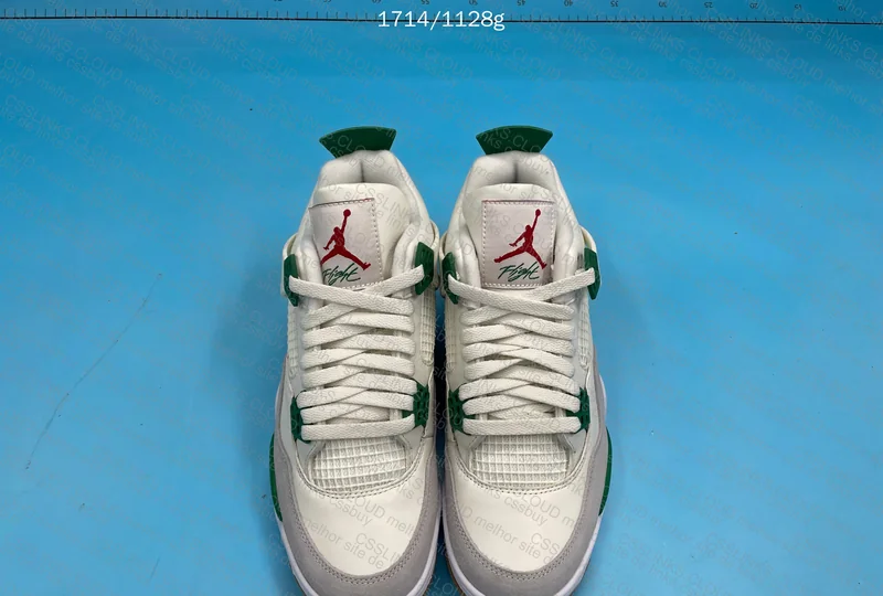 Jordan 4 SB Green (LW)