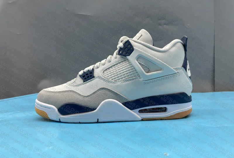 Jordan 4 SB Navy 4