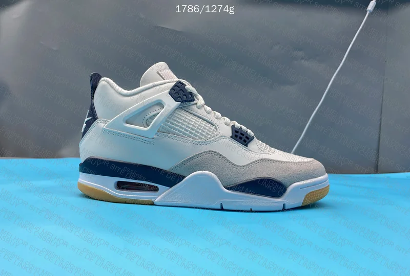 Jordan 4 SB Navy 8