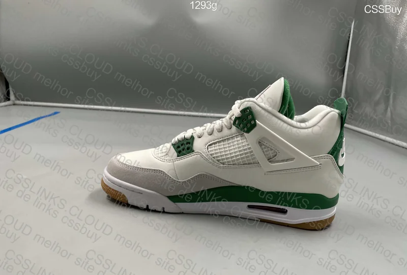 Jordan 4 SB pine green 4