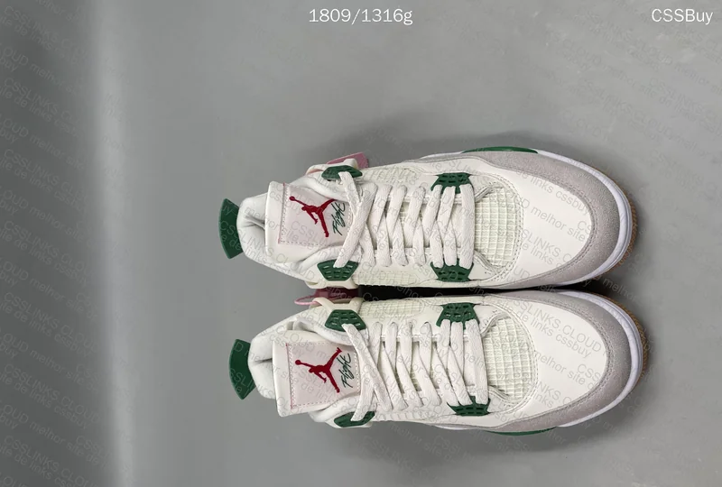 Jordan 4 SB Pine Green