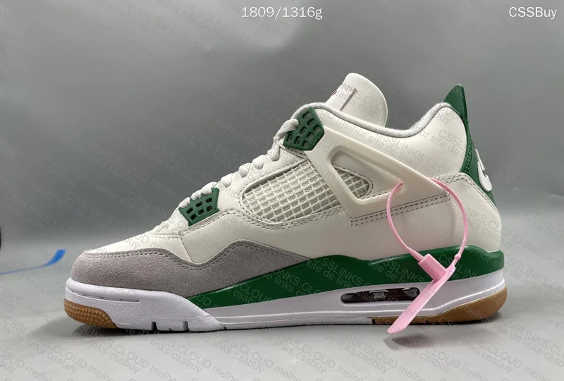 Jordan 4 SB Pine Green 7