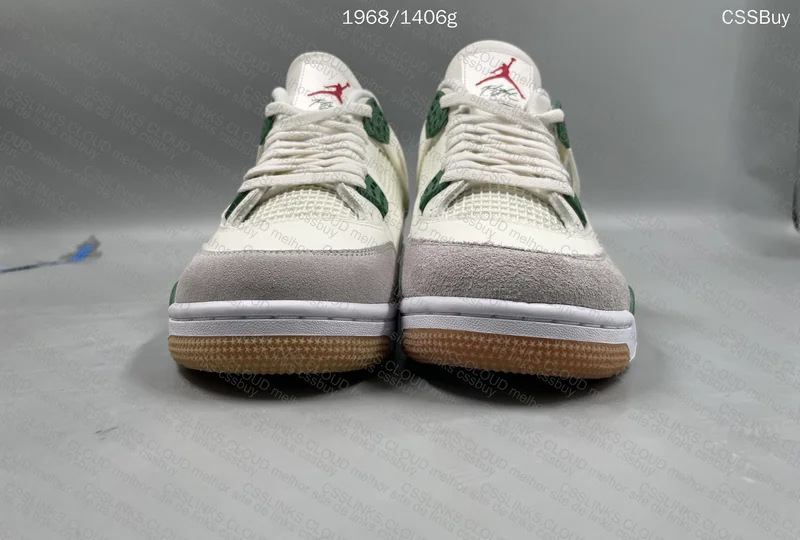 Jordan 4 SB Pine Green 2