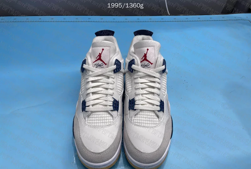 Jordan 4 SB Retro Navy LJR B Grade 3