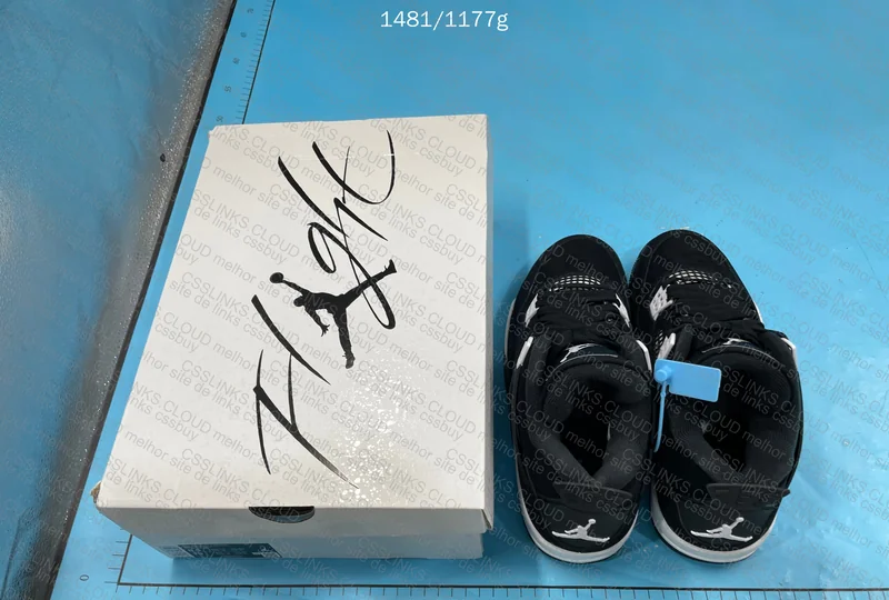 Jordan 4 thunder white
