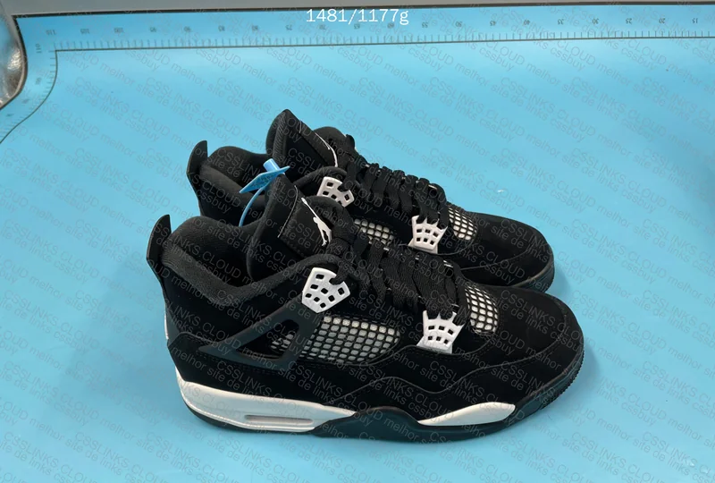 Jordan 4 thunder white 3