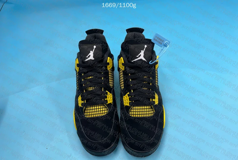 Jordan 4 (Thunder yellow) 8