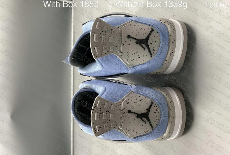 Jordan 4 UNC 4