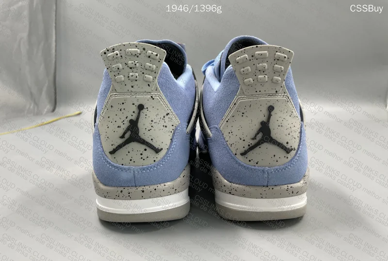 Jordan 4 UNC 3