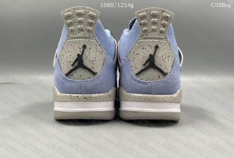 Jordan 4 UNC 3