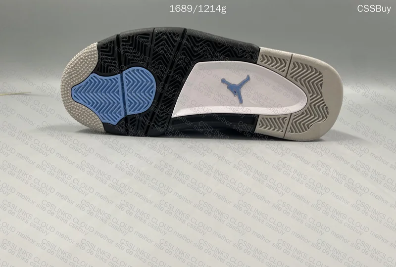 Jordan 4 UNC 8