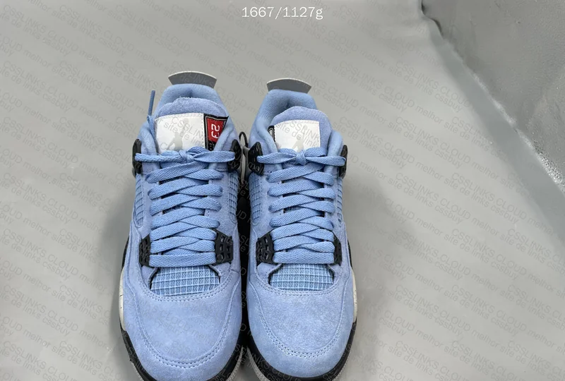 Jordan 4 Unc