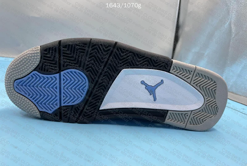 Jordan 4 UNC 6