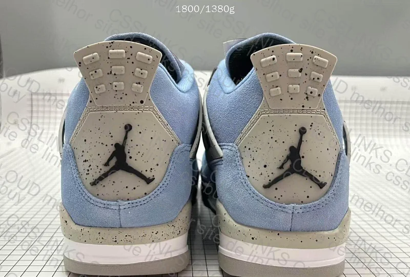 Jordan 4 unc blue 4