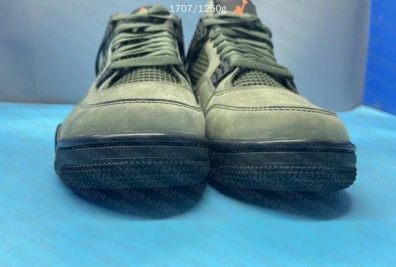 Jordan 4 Undefeated 4