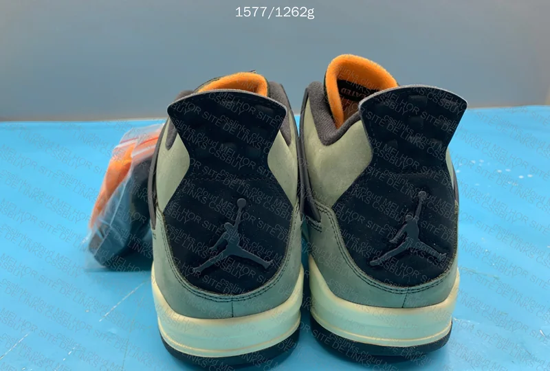 Jordan 4 Undefeated (GX B) 2