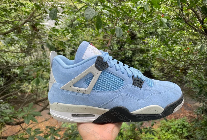 Jordan 4 Uni in Natural Light