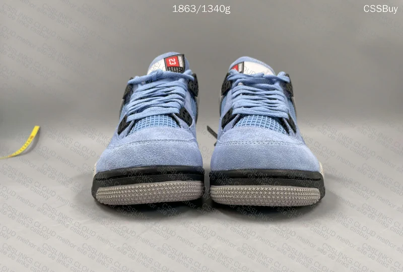 Jordan 4 University Blue 2