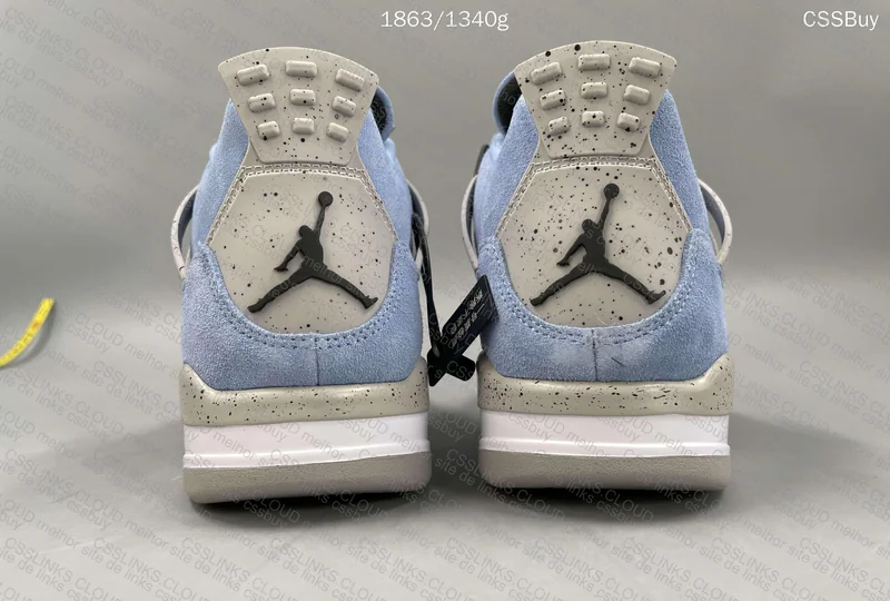 Jordan 4 University Blue 3