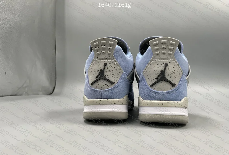 Jordan 4 University Blue 3