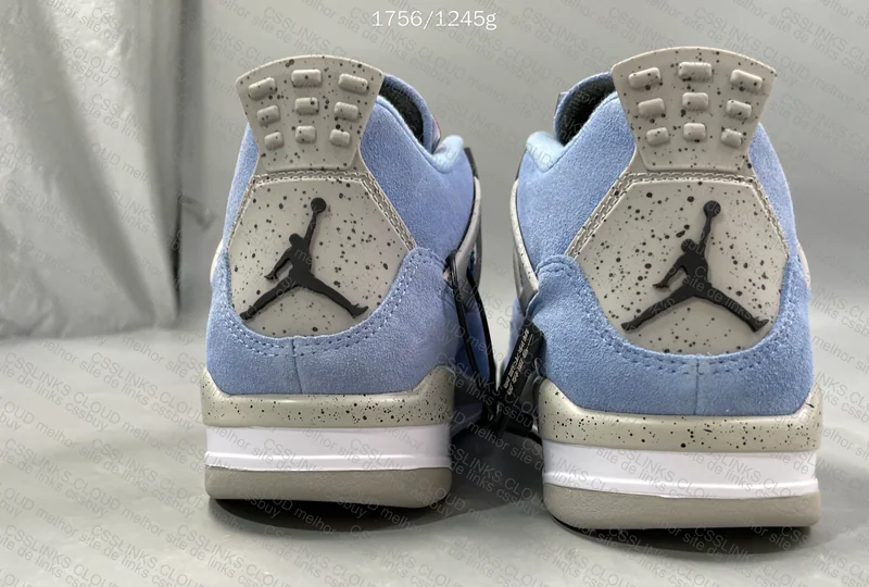 Jordan 4 University Blue 4