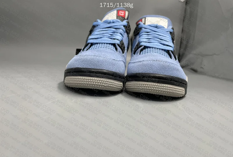 JORDAN 4 UNIVERSITY BLUE