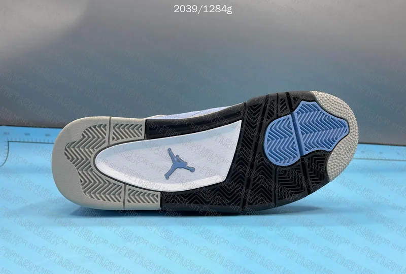 Jordan 4 University Blue GX (JMDY) 5
