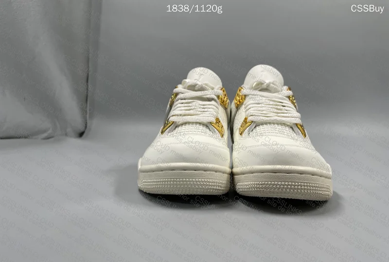 Jordan 4 WMNS Sail 3
