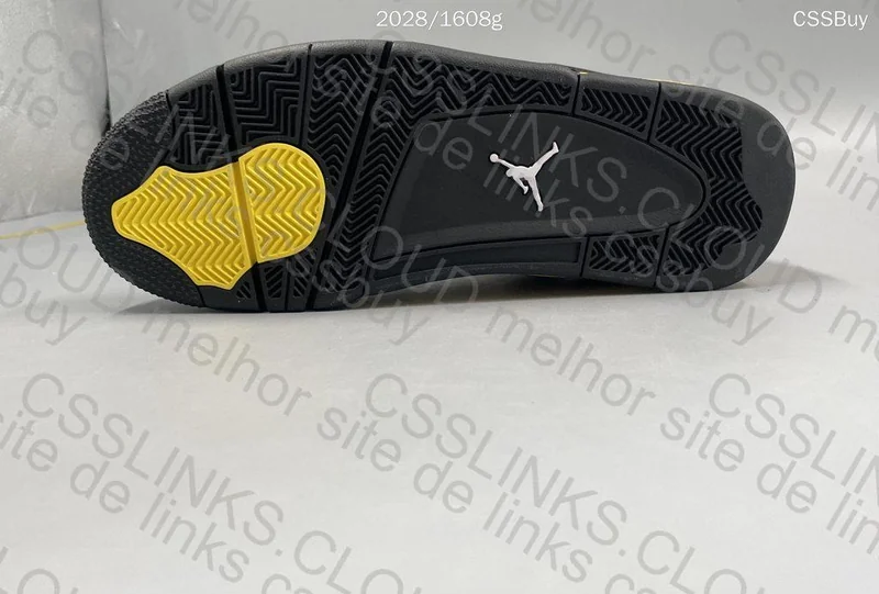 Jordan 4 Yellow Thunder 11